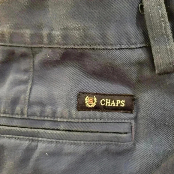 Chaps 100% Denim Cotton Men's  Cargo Shorts Leg Pockets - Picture 2 of 4